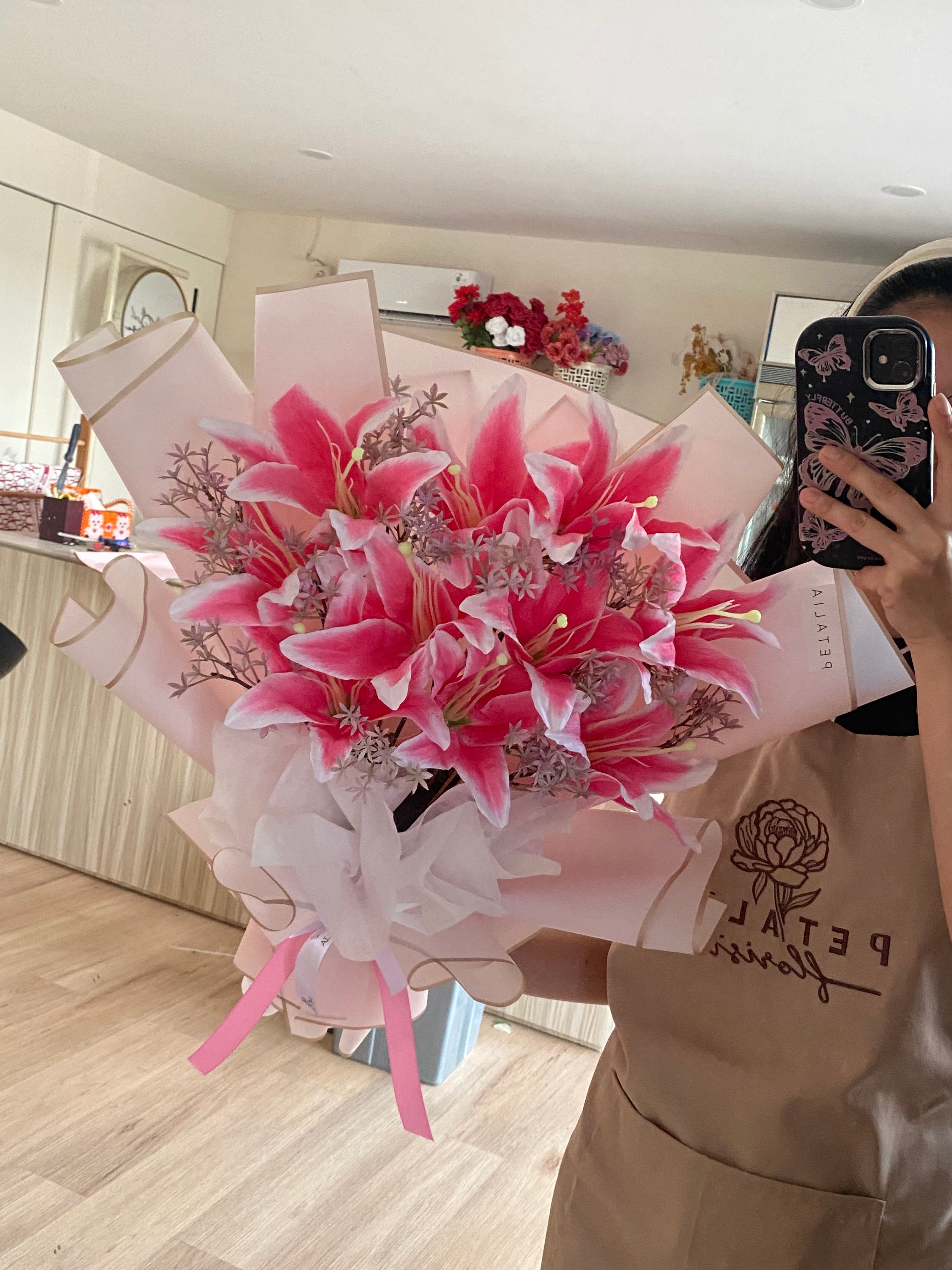Forever Lily (Artificial)